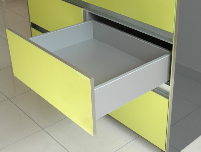 Напр.Excel push-latch н/в L-400 лев/ДСП