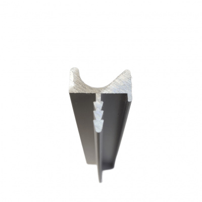 Врезной профиль-ручка UKW 4 18мм L=5м, алюминий, Elite