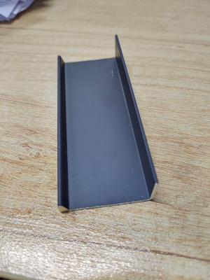 Профиль-ручка U-9  L=5м черный мат