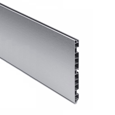 Цоколь пластиковый Scilm H=150 мм, L=4000 мм, алюминий браш